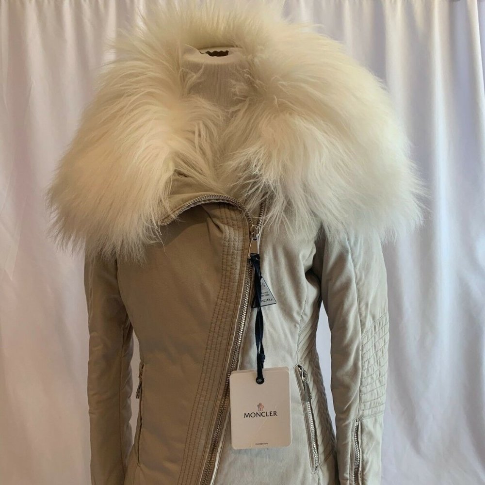 NWT Moncler Choisia Fur Collar Down Jacket XS 0